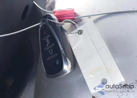 2018 Chevrolet Traverse Premier z USA, uszkodzony, nr VIN 1GNEVJKW3JJ179586